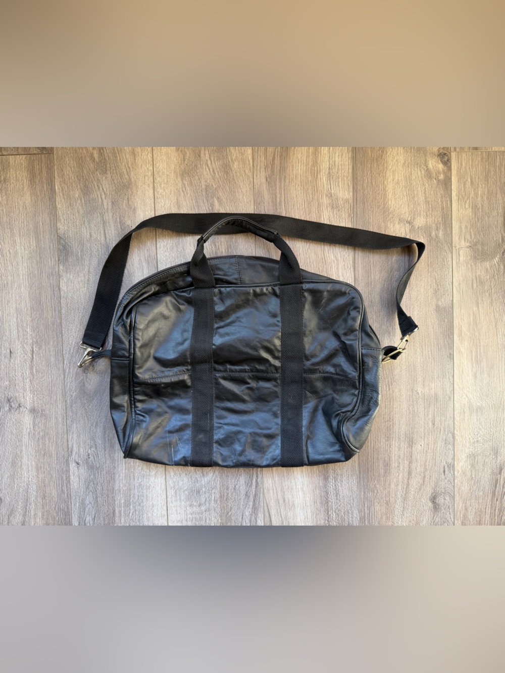 Black Men's Leather Messenger Bag - Unbranded